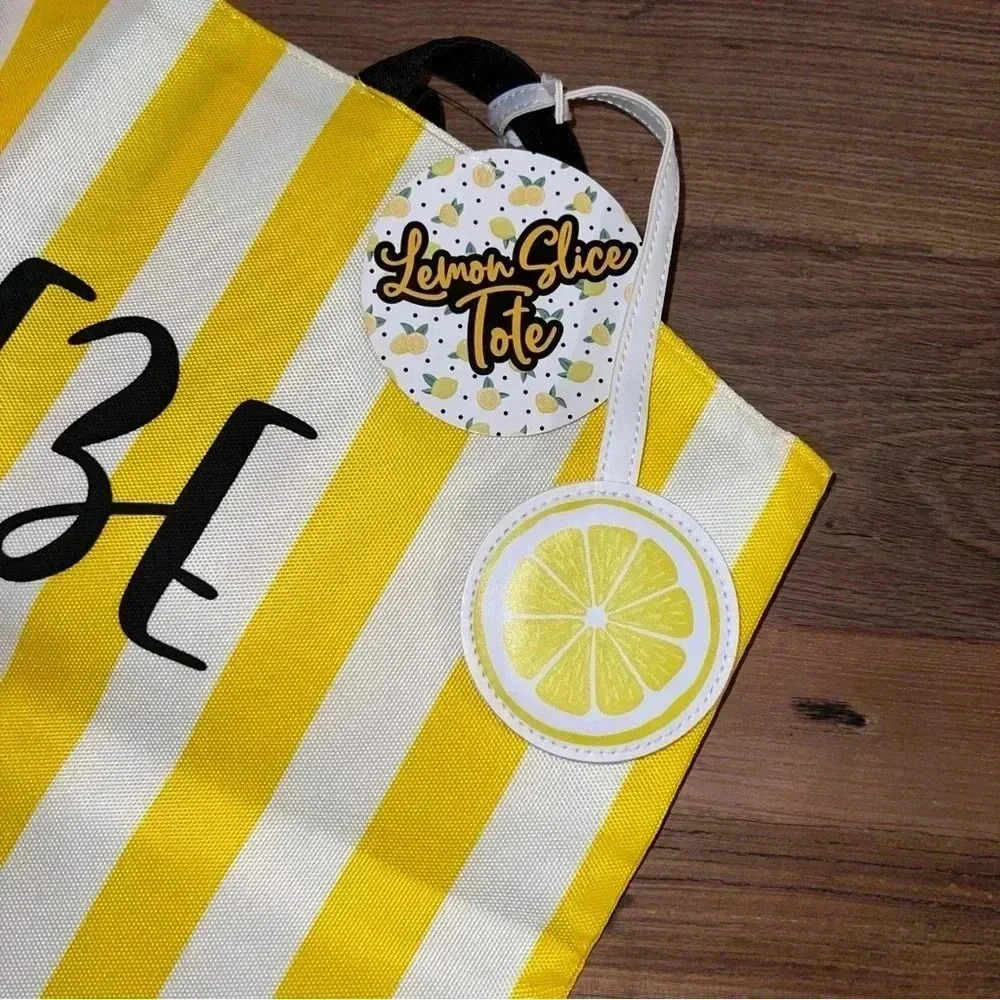 Beach Bundle: 👙Bikini Top, Swim Cover and Beach Tote, Yellow & White, Size 10 - Picture 16 of 17